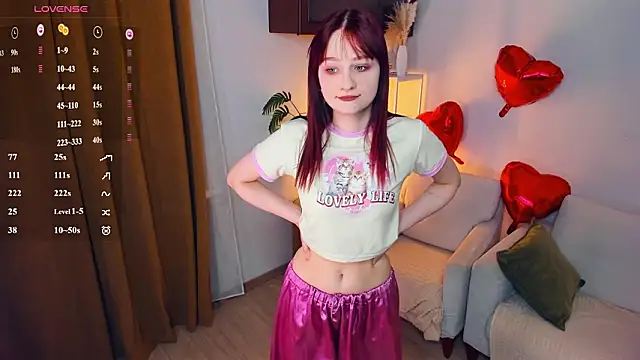 Snapshot of KatyKufel chatting on February 15, 2026, 7:21 pm KatyKufel online show from February 15, 2026, 7:21 pm