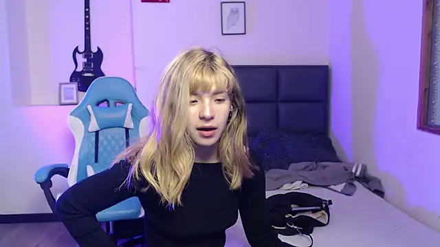 Amnesia  online show from October 20, 2025, 12:27 pm