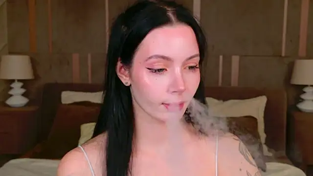 Goldy Stark online show from September 25, 2025, 8:45 pm