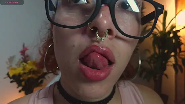 bri von dhara   online show from June 11, 2026, 4:38 pm