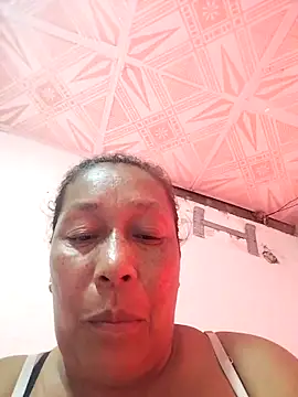 Naomi-Mature online show from April 5, 2026, 10:51 pm