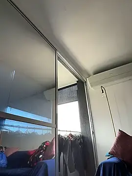 Snapshot of Rizos_hot_official chatting on April 7, 2026, 3:12 pm Rizos hot official online show from April 7, 2026, 3:12 pm