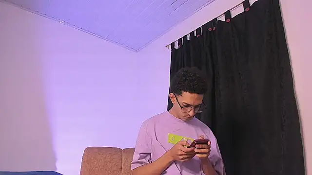 Cj davis  online show from October 18, 2025, 5:54 am