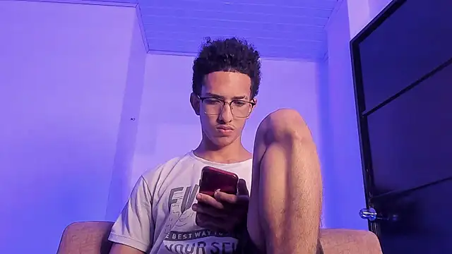 Cj davis  online show from December 1, 2025, 1:27 pm