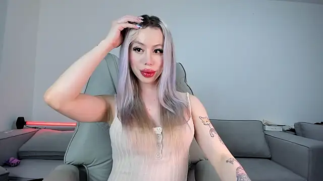 Snapshot of Sweet_Soffi chatting on February 25, 2026, 4:33 am Sweet Soffi online show from February 25, 2026, 4:33 am