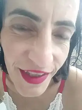 Gecenin Kralicesi online show from November 5, 2025, 3:45 pm