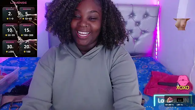 ebony NeighborMoans online show from October 8, 2025, 3:15 am