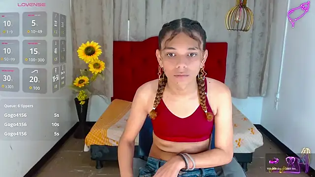 luisa  torres online show from November 30, 2025, 3:10 am