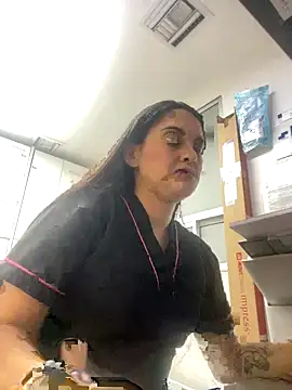 marianm29 online show from November 20, 2025, 12:49 pm