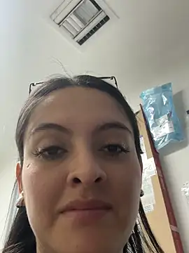 marianm29 online show from January 17, 2026, 4:11 pm