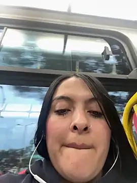 marianm29 online show from April 14, 2026, 11:00 pm