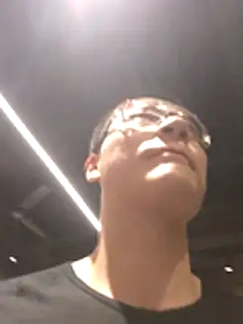 Snapshot of AAASuck chatting on February 25, 2026, 5:11 pm AAASuck online show from February 25, 2026, 5:11 pm