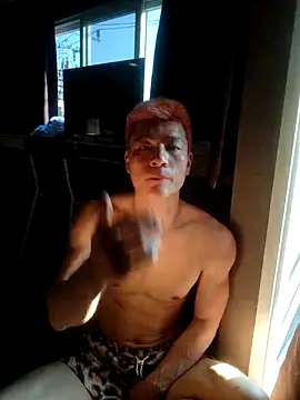 Snapshot of AAASuck chatting on April 16, 2026, 9:54 am AAASuck online show from April 16, 2026, 9:54 am