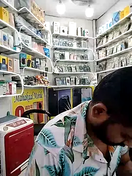 avi007p online show from September 23, 2025, 11:35 am