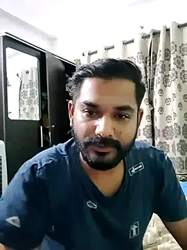 Snapshot of avi007p chatting on May 14, 2026, 5:20 pm avi007p online show from May 14, 2026, 5:20 pm
