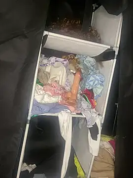 sexy-colombiana online show from February 17, 2026, 3:47 am