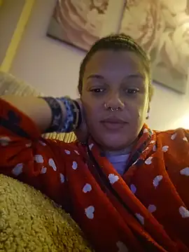 Snapshot of GoddessChantelle chatting on April 19, 2026, 8:11 pm GoddessChantelle online show from April 19, 2026, 8:11 pm