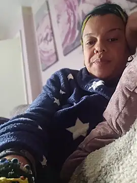 Snapshot of GoddessChantelle chatting on April 21, 2026, 7:14 am GoddessChantelle online show from April 21, 2026, 7:14 am