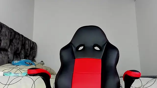 james musclebbc online show from February 13, 2026, 1:56 am