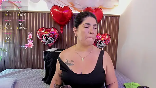 Roxie-NS online show from February 15, 2026, 12:47 pm