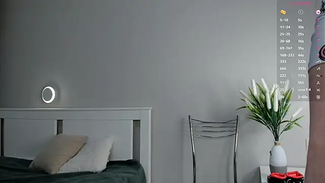 AuroraVice online show from October 27, 2025, 6:28 am