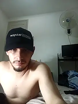 Juandavidbolivar online show from November 16, 2025, 2:39 am