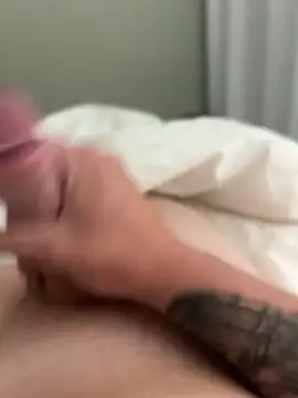 Snapshot of alex110429 chatting on September 27, 2025, 7:08 pm alex110429 online show from September 27, 2025, 7:08 pm