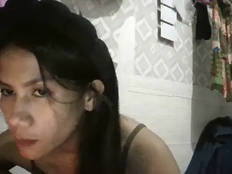 Sweetjazminee online show from July 2, 2026, 5:57 am