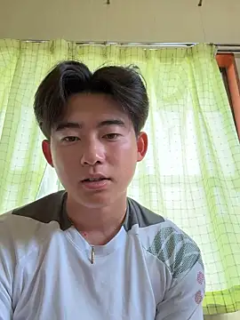 shoma2003 online show from April 12, 2026, 1:54 am