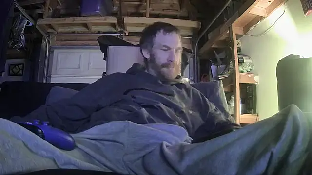 Snapshot of Tiggitytomociti chatting on February 7, 2026, 10:30 am Tiggitytomociti online show from February 7, 2026, 10:30 am