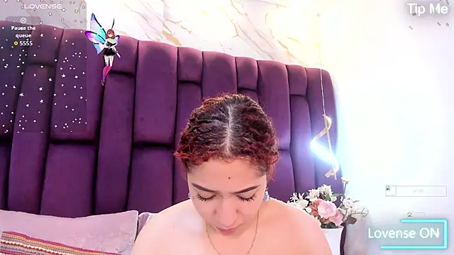 megannherrera online show from November 4, 2025, 11:53 am