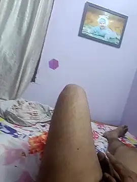 Snapshot of maddy3108 chatting on September 12, 2025, 4:12 am maddy3108 online show from September 12, 2025, 4:12 am