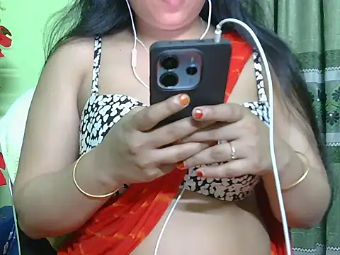 Snapshot of fairy_queen07 chatting on May 27, 2026, 1:35 am fairy queen07 online show from May 27, 2026, 1:35 am