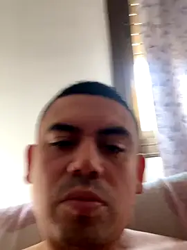 davidxxx099 online show from January 6, 2026, 1:48 pm