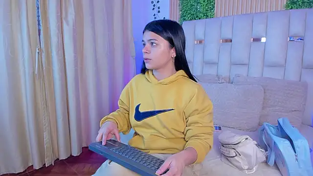 Jade Nmm online show from January 17, 2026, 1:16 pm