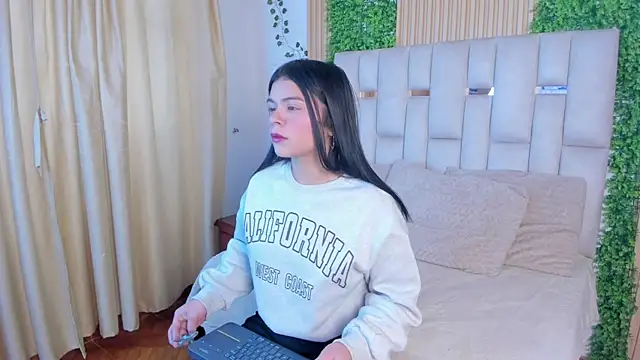 Jade Nmm online show from January 19, 2026, 1:59 pm