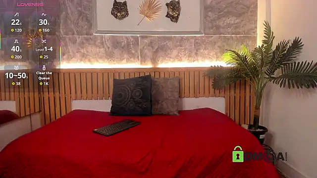 Snapshot of princequinn_ chatting on February 10, 2026, 8:24 pm princequinn online show from February 10, 2026, 8:24 pm