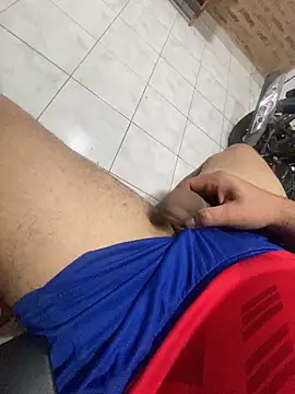 Snapshot of A-dvd-96 chatting on September 9, 2025, 4:34 am A-dvd-96 online show from September 9, 2025, 4:34 am