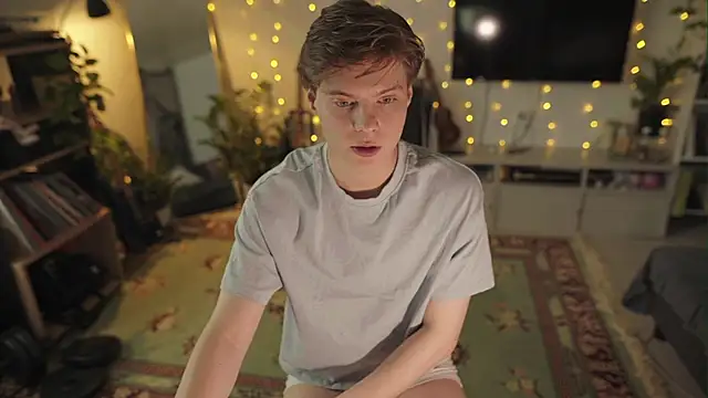 RusBradPitt online show from April 5, 2026, 3:20 pm