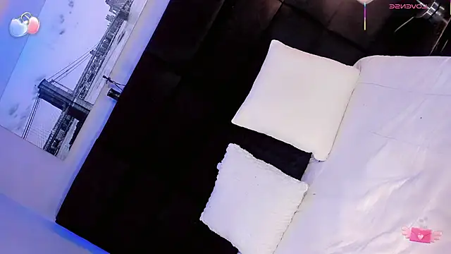 Ana Paaula23 online show from January 9, 2026, 8:54 pm