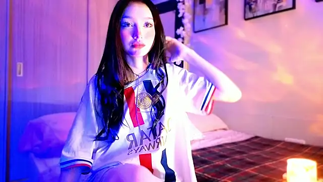 Isla rosee18 online show from June 13, 2026, 3:48 am