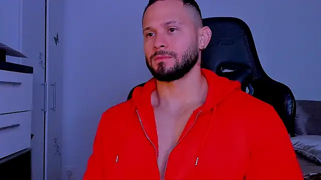 Snapshot of andrewcorey1 chatting on October 1, 2025, 5:46 am andrewcorey1 online show from October 1, 2025, 5:46 am