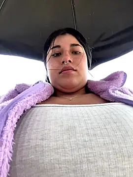 Tokio Sakura online show from September 12, 2025, 5:02 pm