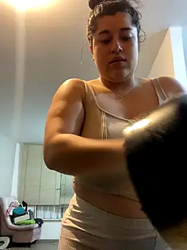 Tokio Sakura online show from September 13, 2025, 11:48 pm