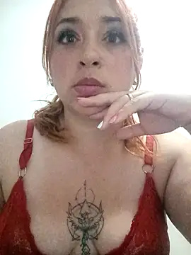 Mariana-94 online show from December 18, 2025, 1:22 am