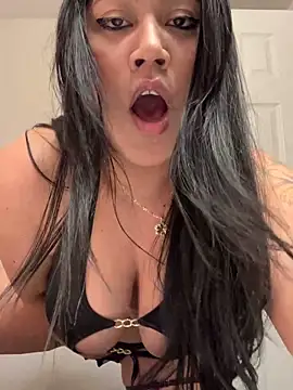 Snapshot of Myonlyprincess1 chatting on November 22, 2025, 3:27 am Myonlyprincess1 online show from November 22, 2025, 3:27 am