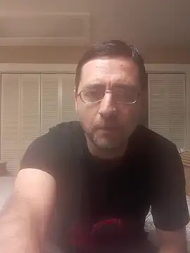 Gearsuit online show from March 3, 2026, 1:23 am