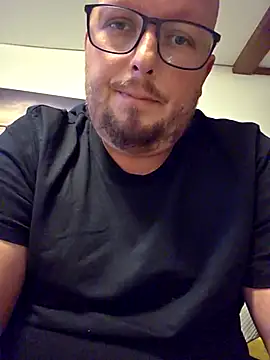 Snapshot of bigdicksklave chatting on September 27, 2025, 4:45 pm bigdicksklave online show from September 27, 2025, 4:45 pm