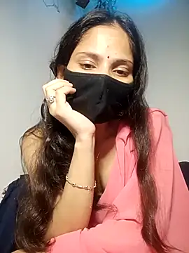 TheSassyGirl7 online show from October 31, 2025, 5:58 pm