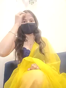 TheSassyGirl7 online show from November 16, 2025, 7:52 pm